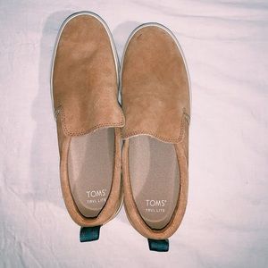 Tom’s Slip On Shoes